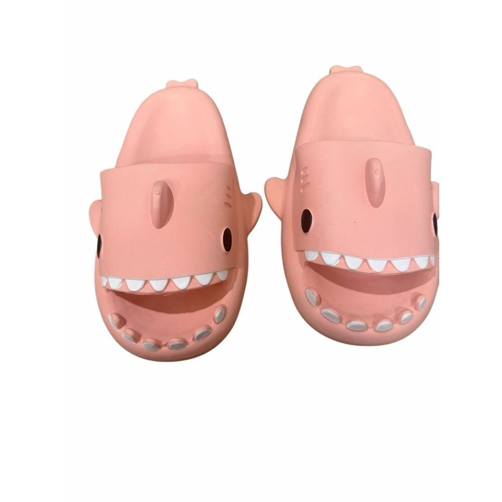 NWT Cute Cartoon Shark Slippers, Quick Drying Non-Slip Slides, Bathroom & Gym Sl